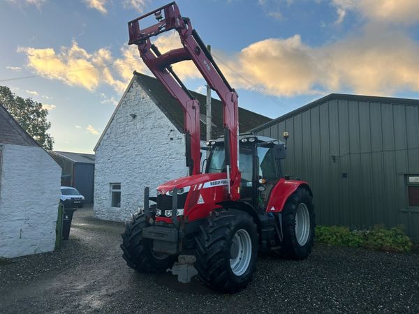 2015 Massey Ferguson 7618 5583 hours - Main image