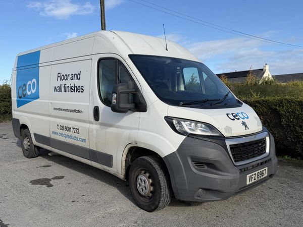 2015 Peugeot Boxer 335 Van **Online Auction** - Main image