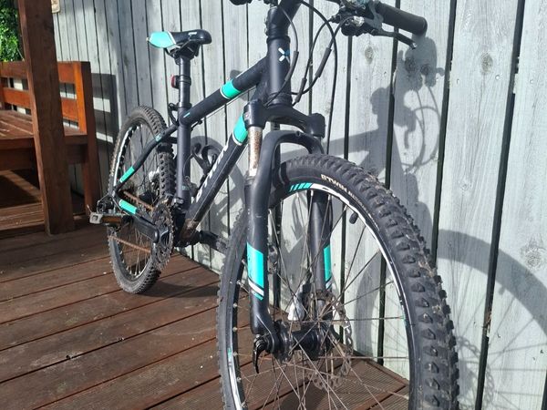 B’Twin Rockrider 700 24″ kids mountain bike - Main image