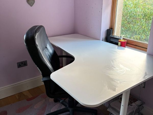 desk - Main image