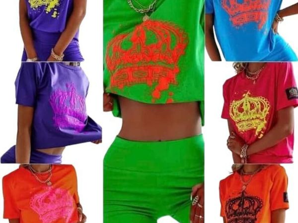 Short sleeve top, shorts - Main image