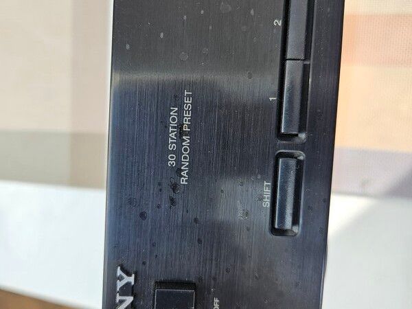 Sony FM/AM Tuner - Main image