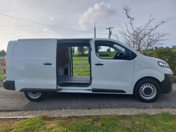 OPEL VIVARO 222' LWB - Main image