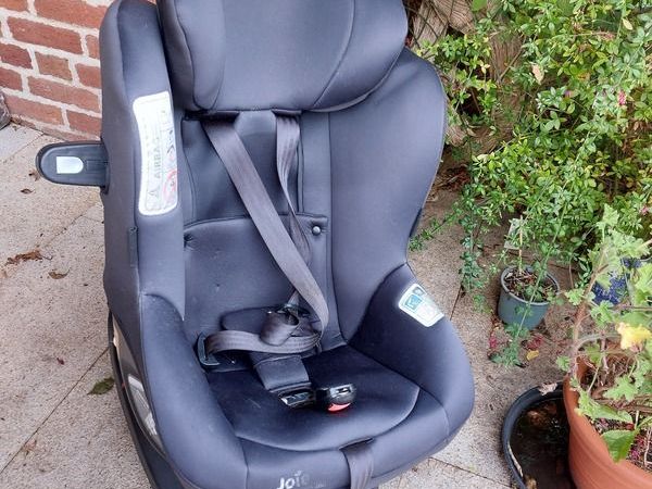 Child car seat - Main image