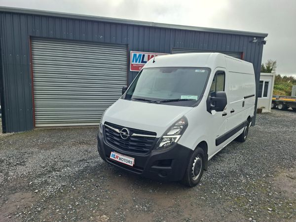 Opel Movano 2021 MWB 2.3Dci Low Mileage - Main image