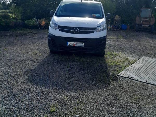 Opel vivaro - Main image