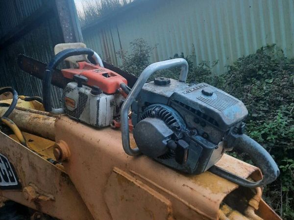 Two vintage chainsaws  stihl and homelite - Main image