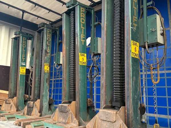 Hgv/Truck column lift - Main image