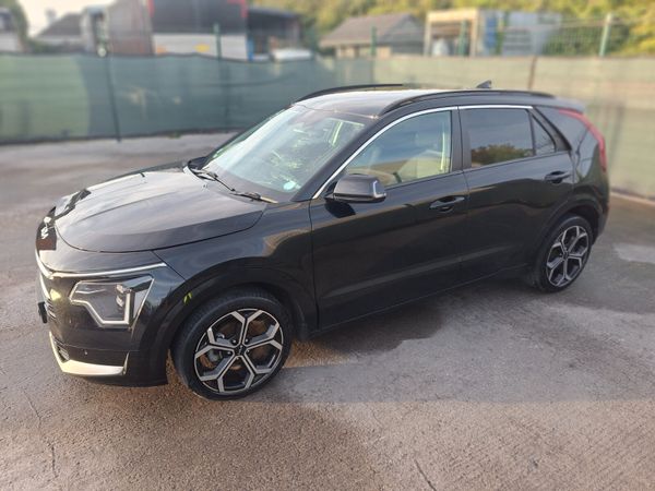 231 Kia Niro  Hybrid  K3  1.6 Petrol  Automatic - Main image