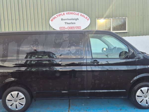 VOLKSWAGGON TRANSPORTER - Main image