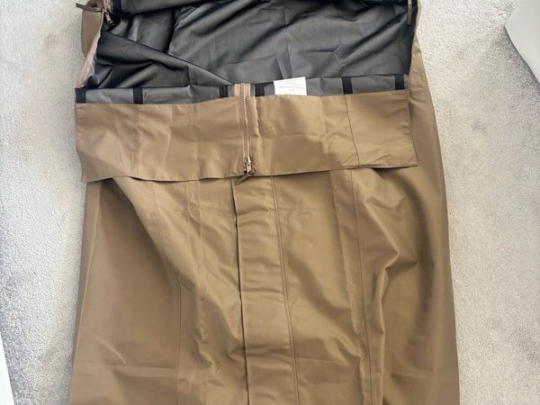 Waterproof sleeping bag cover for camping - Main image