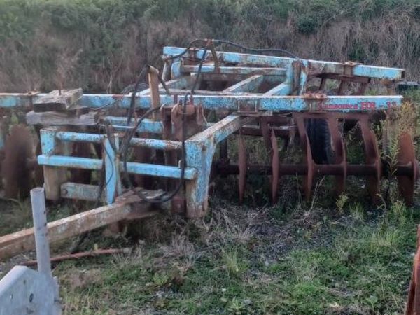 Ransomes disc harrow - Main image