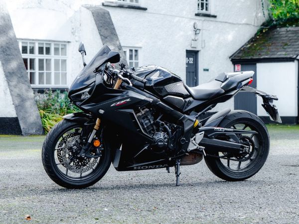 Honda CBR650R 2021 - Main image