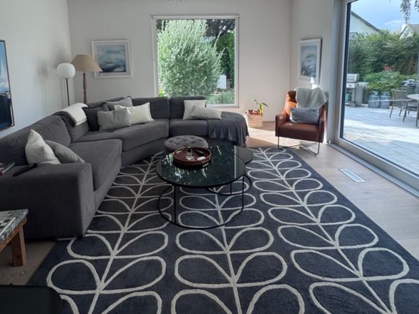Large Handmade 100% Wool Rug – 2.74 × 3.66 m - Main image