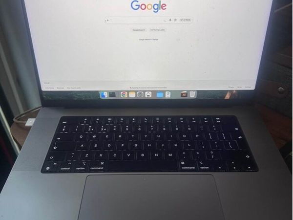 MacBook Pro M1 Max pro - Main image