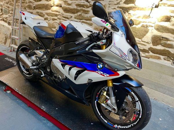 BMW S1000RR - Main image