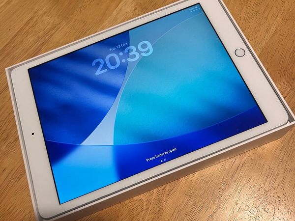 I pad 8th generation - Main image
