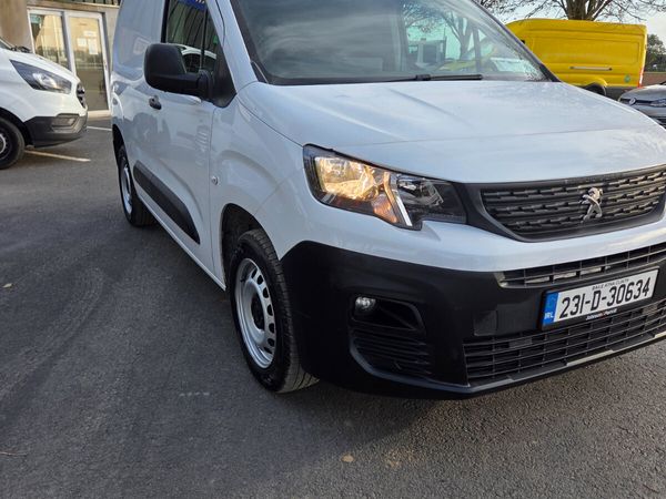 Peugeot Partner 2023 - Main image