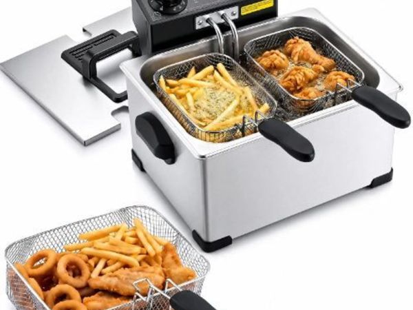 Commercial Electric Deep Fryer, 5.2 L Oil Capacit - Main image