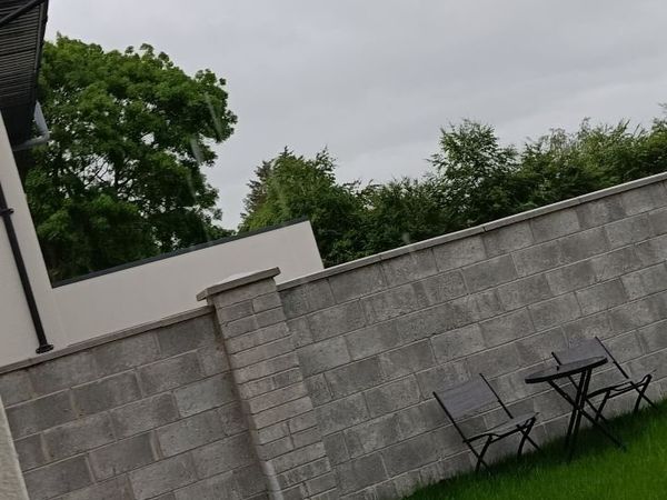 Garden Furniture - Main image