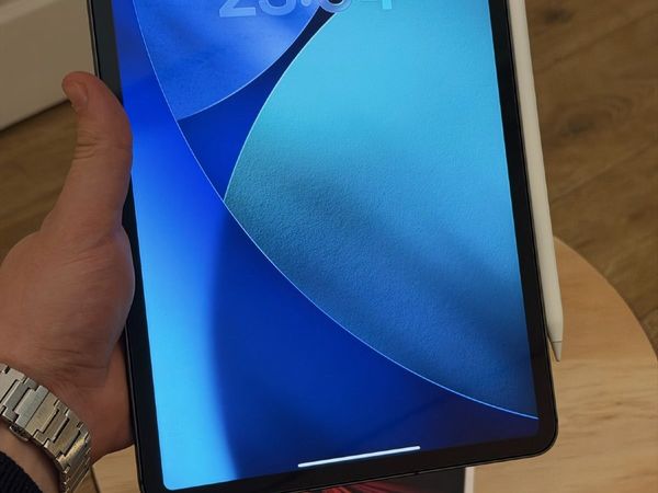 iPad Pro 11 M1 256GB Cellular + Pencil 2, Boxed - Main image
