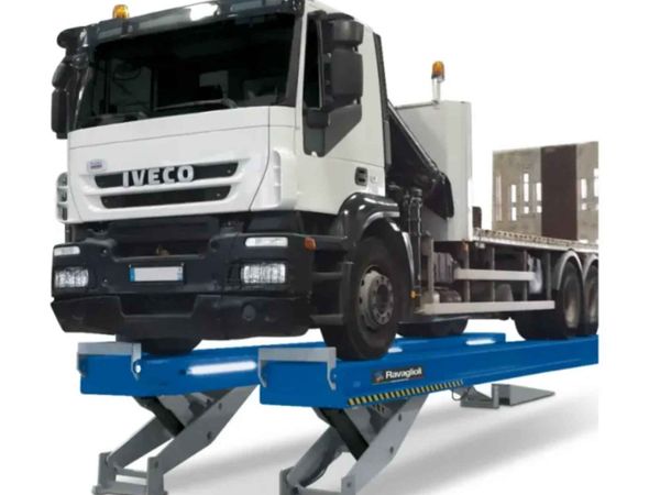 Ravaglioli Platform Scissor 8 Metre Lift 25-Tonne - Main image