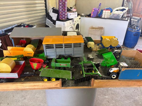 Toy Field and machinery - Main image