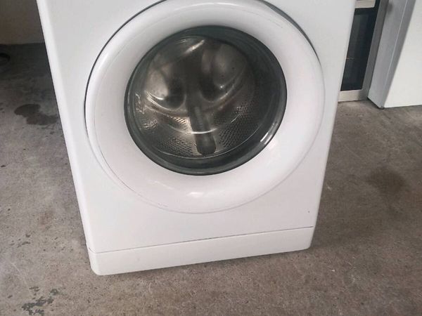 Whirlpool 9kg washing machine - Main image