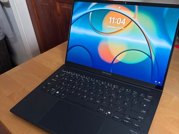 ASUS Zenbook laptop - Main image