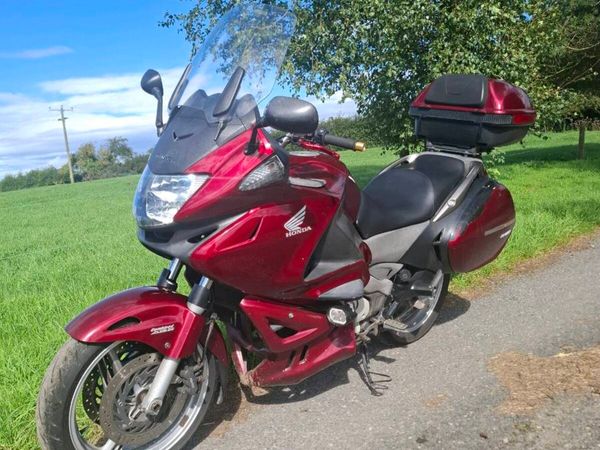 Honda Deauville nc700 - Main image