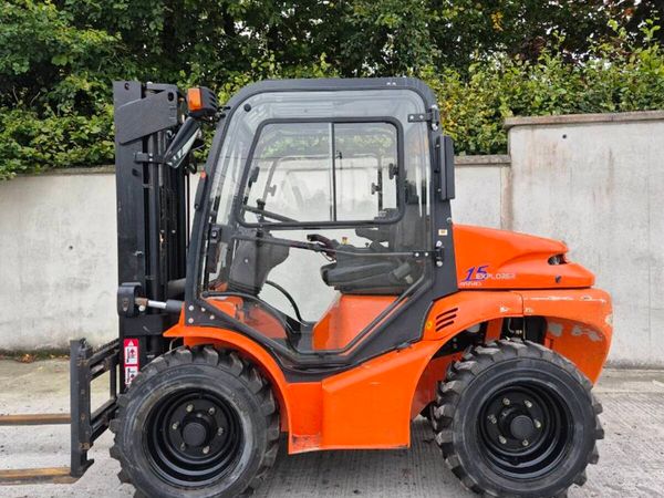 Mast Explorer 4x4 1.5 tonne diesel forklift - Main image
