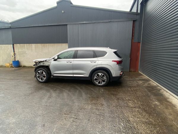 2022 Hyundai Santa Fe for breaking - Main image