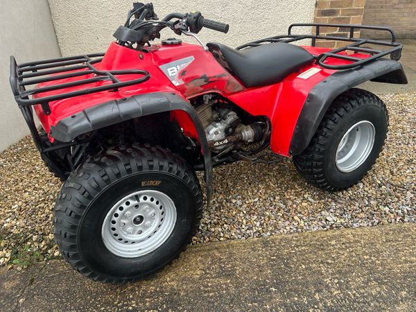 Honda 300cc 4x4 Quad - Main image