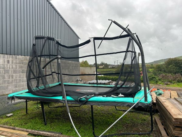 Free trampoline - Main image