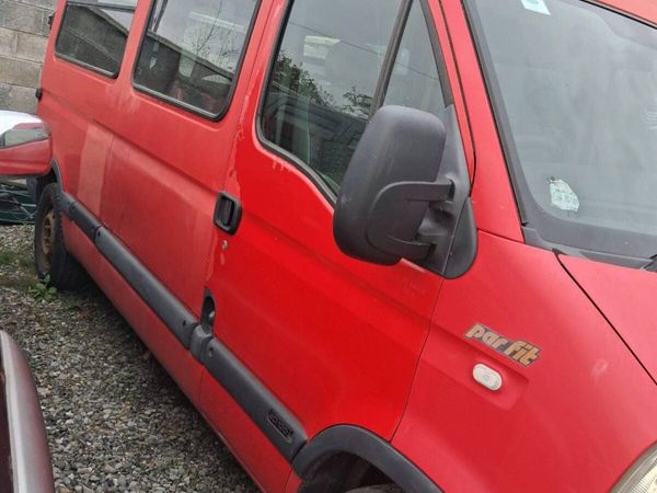 Renault minibus, - Main image