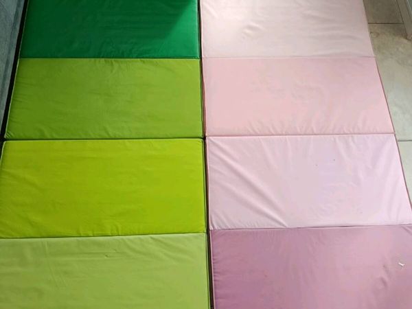 Gymnastics mats - Main image