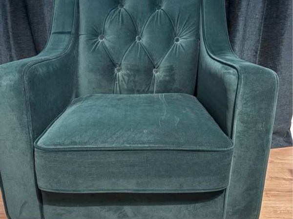 Dark green velvet armchairs - Main image