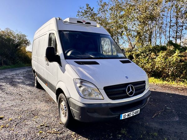 For Sale: Mercedes Benz Sprinter 313 CDi - Main image