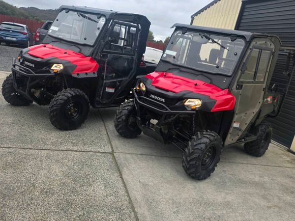 2021 Honda pioneer utv 700cc mint condition - Main image