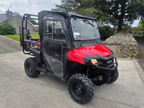 2021 Honda pioneer utv 700cc mint condition - Main image