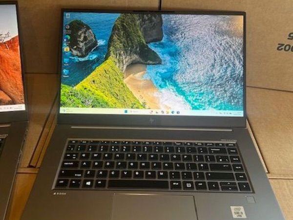 HP ZBook Studio 15.6"-i9/512GB SSD 4GB Graphics - Main image