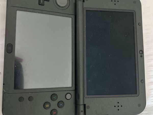 New 3DS XL Black + Pokémon Omega Ruby - Main image
