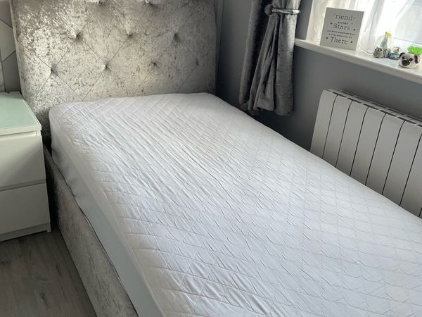 Silver crushed velvet single storage bed - Main image