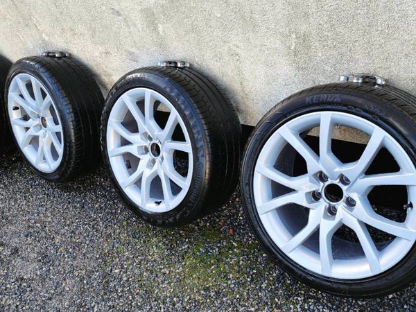 Audi A5 S Line 18" wheels - Main image