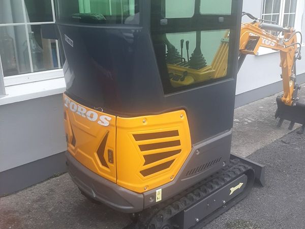 Mini digger - Main image