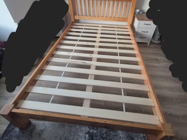 Solid wood bed frame - Main image