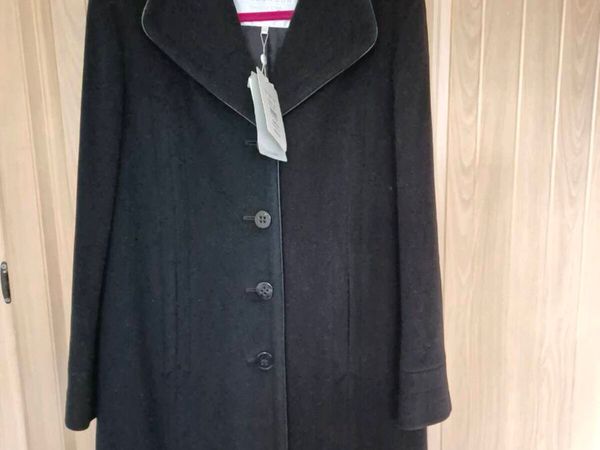 WOMENS CLOTHES - Main image