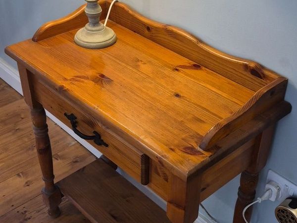 Table - Main image