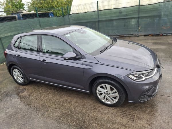 222 Volkswagen Polo   Automatic Very Light Damage - Main image