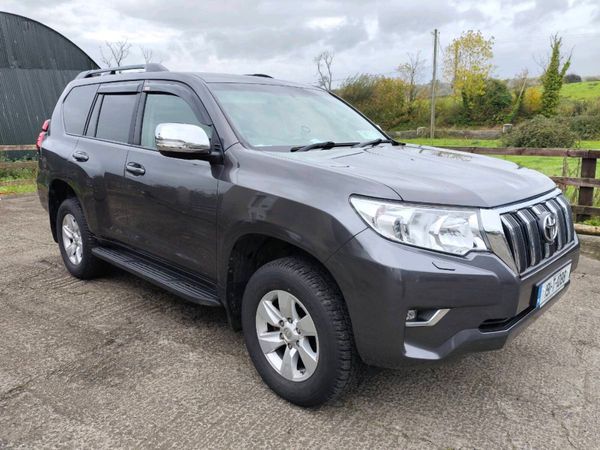 Toyota Landcruiser - Main image